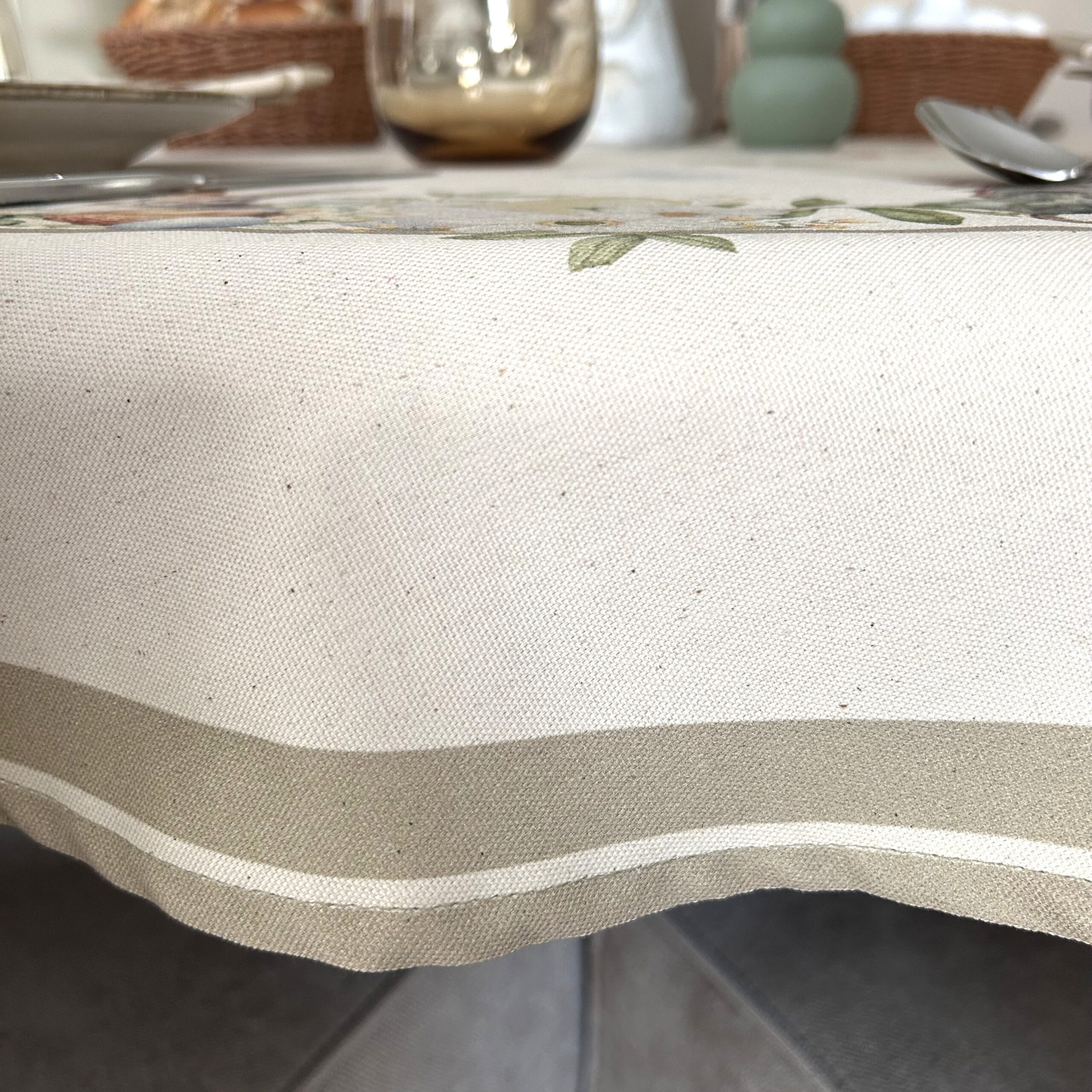 Round Tablecloth - Bunny Border Print - Image 8