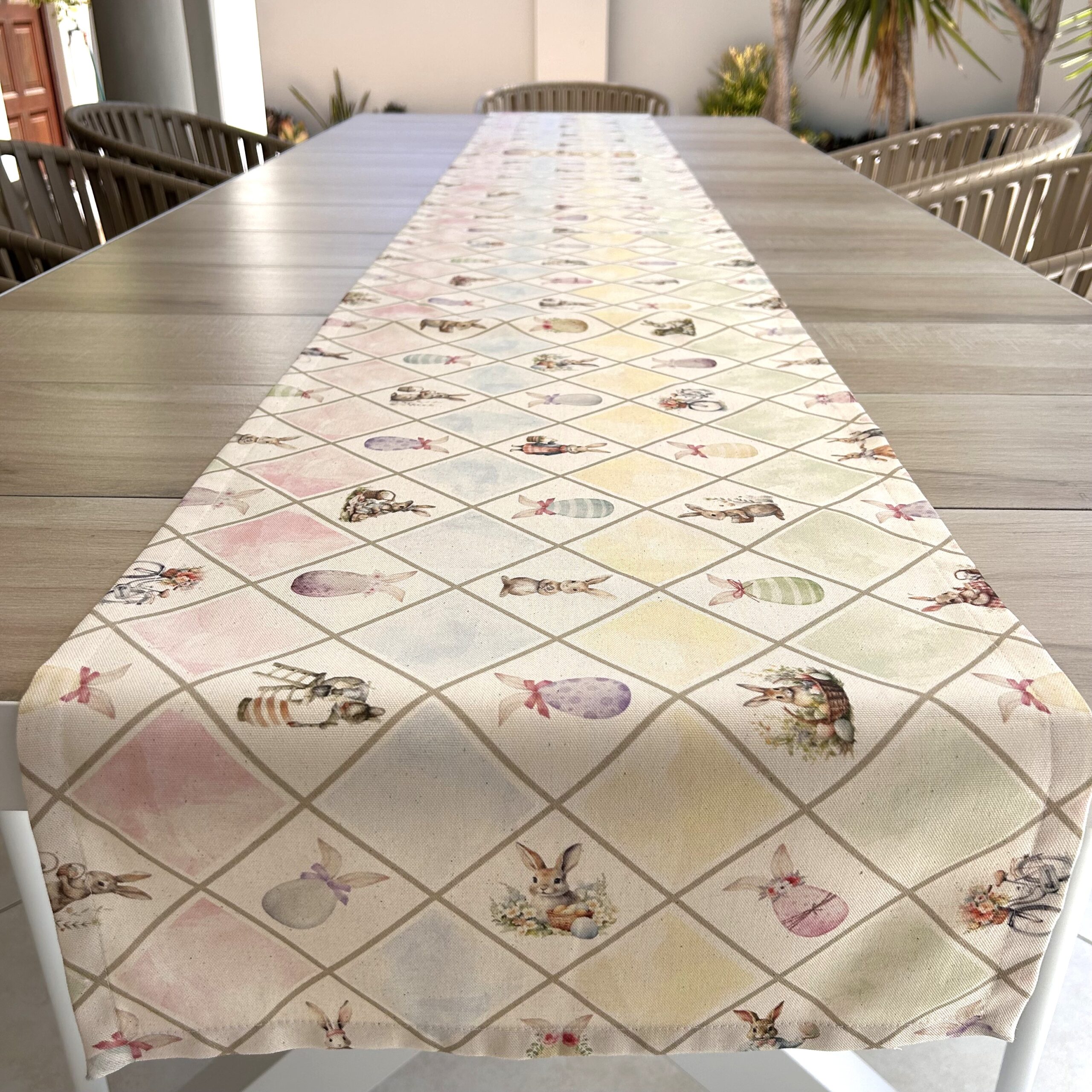 Runner - Criss-Cross Print - Image 3