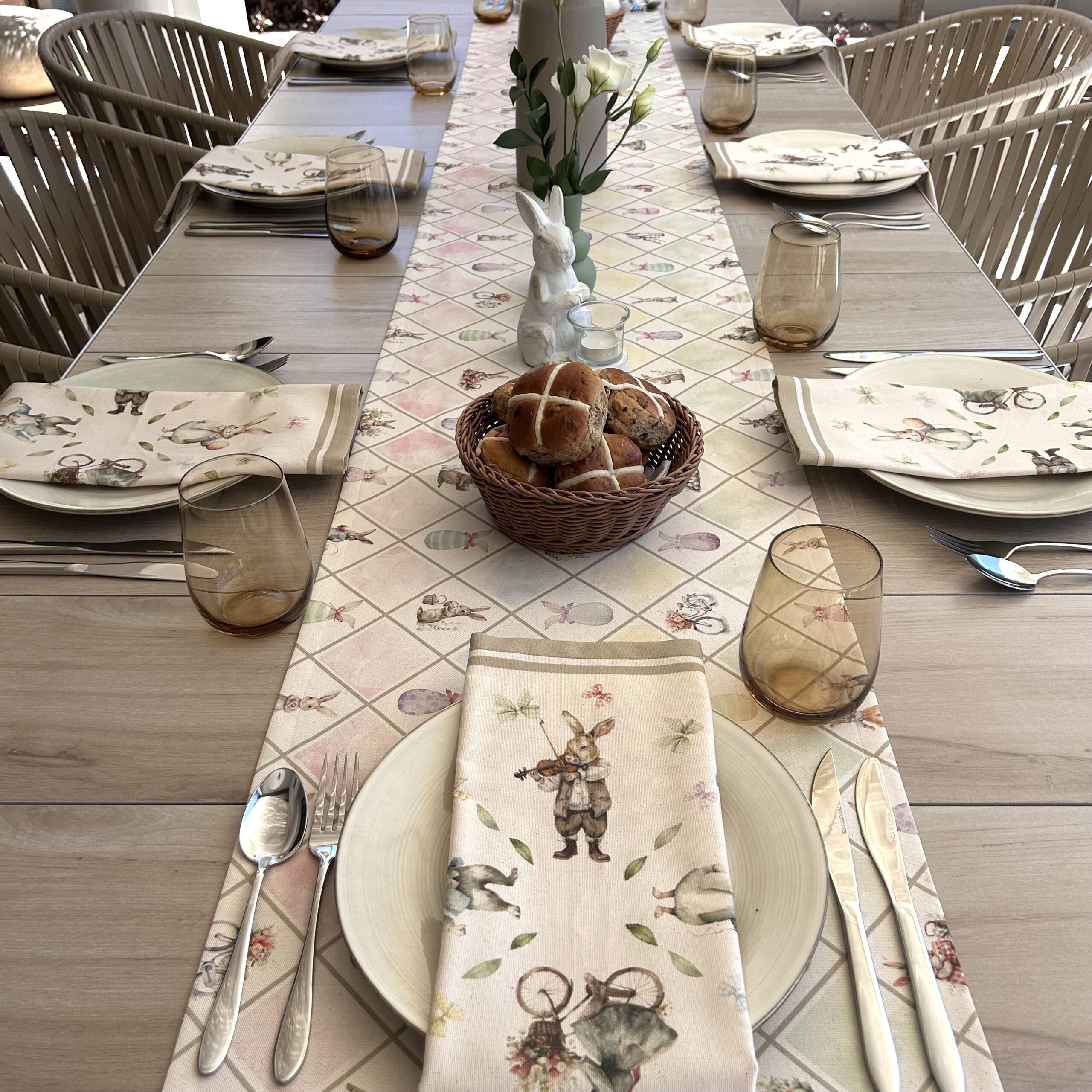 Runner - Criss-Cross Print - Image 8