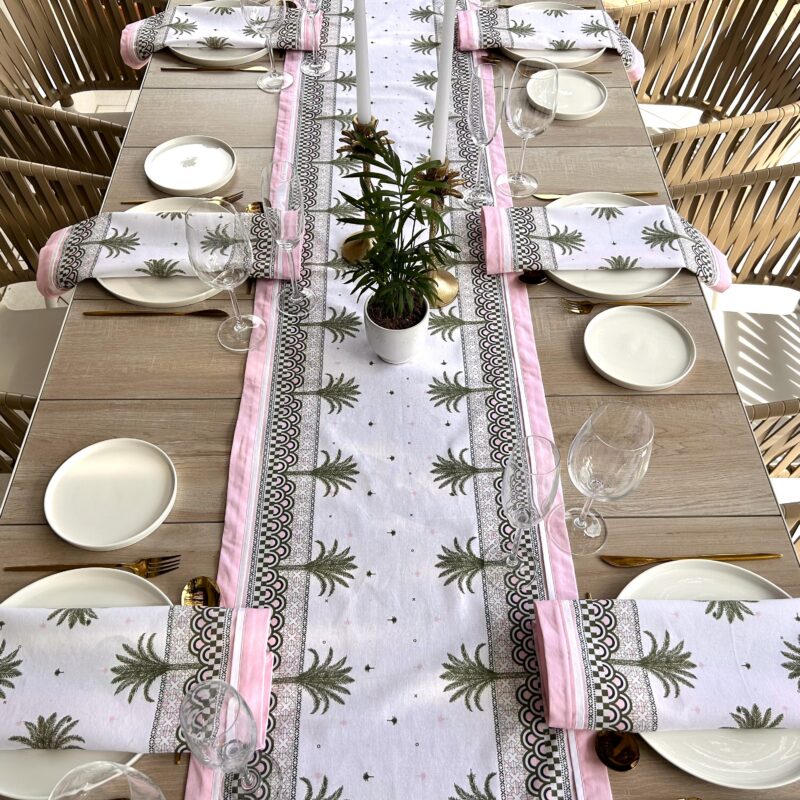 Table Runner - Palm Tree Border Print